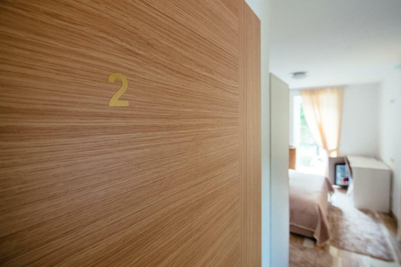 Sunny Rooms Most na Soči Esterno foto